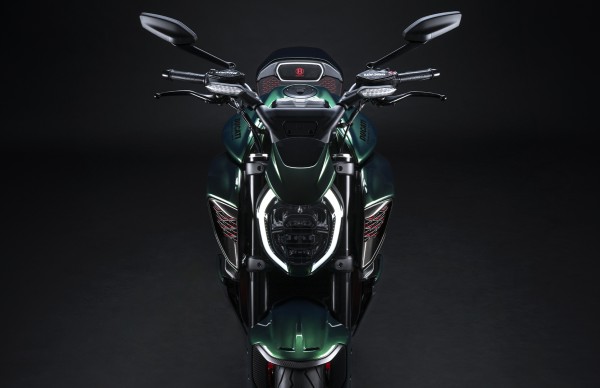 Ducati-Diavel-V4-for-Bentley-DWP24-Overview-gallery-1920x1080-01.jpg